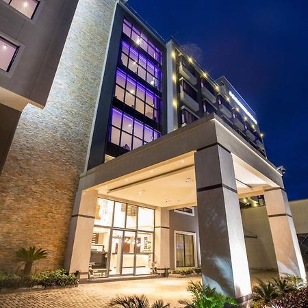 Bon Hotel Tripod أويري المظهر الخارجي الصورة