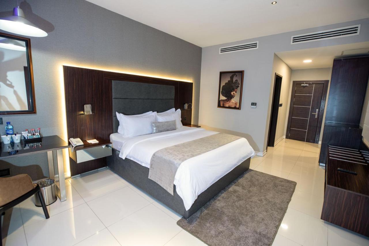 Bon Hotel Tripod أويري المظهر الخارجي الصورة