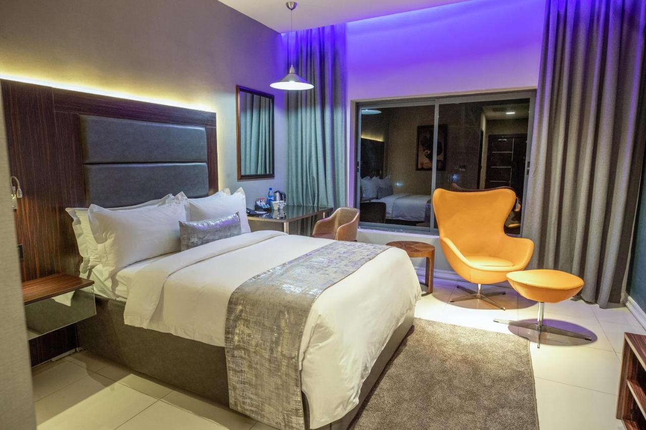 Bon Hotel Tripod أويري المظهر الخارجي الصورة